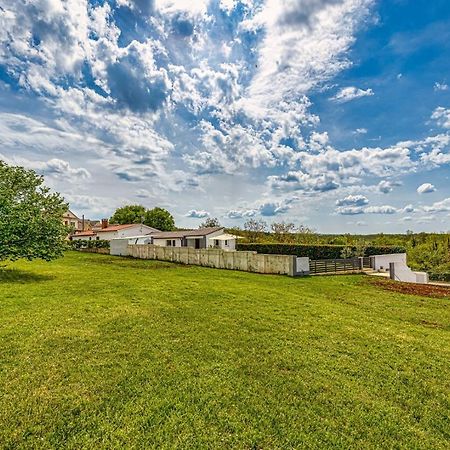 Ferienhaus Prenc Villa Sveti Petar u Sumi Exteriör bild